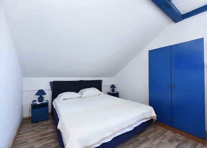 Beach Apartment Vikendica Bibinje